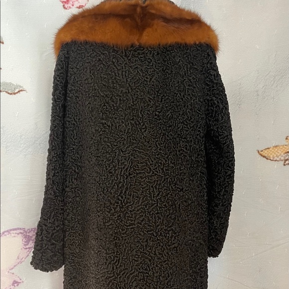 Real Persian Lamb Fur coat with Mink fur collar - Picture 2 of 11